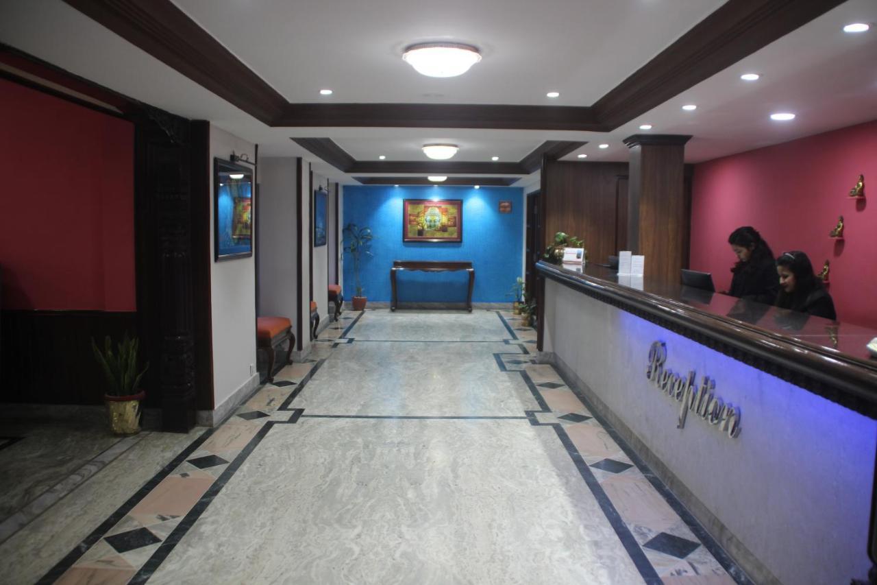 Hotel Nirvana Bhairāhawā Bagian luar foto